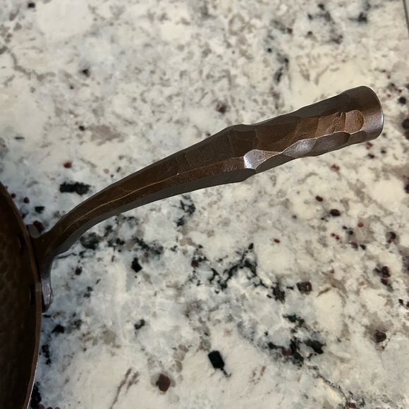 Smithey Farmhouse Skillet - Picture 5 of 8